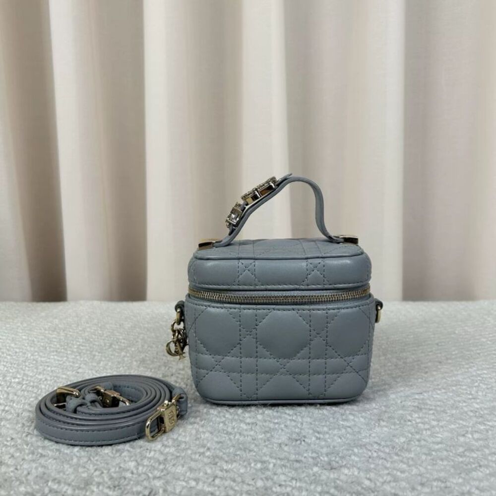 Dior Women Pre-Loved Bag Very Good Condition